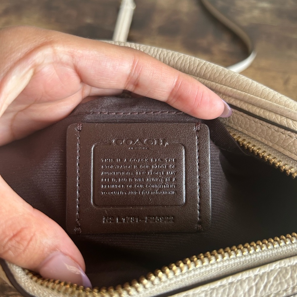 Coach Cream Crossbody Bag - Picture 6 of 13